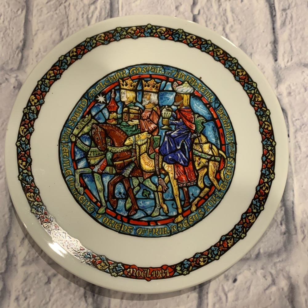 Limoges France three kingsmen decorative collector plate henri d’arceau